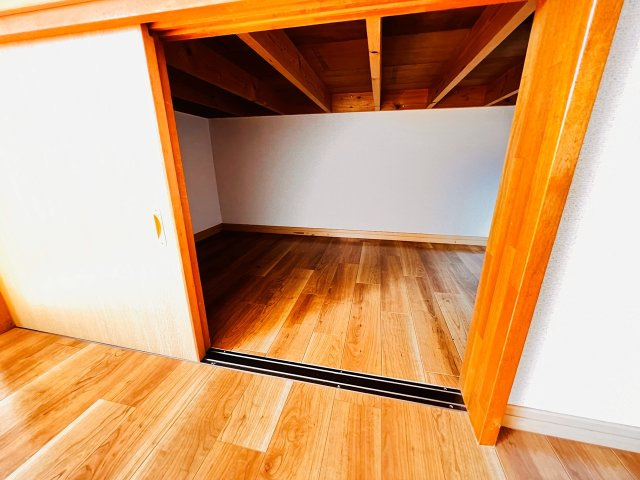 リバティー室岡の収納