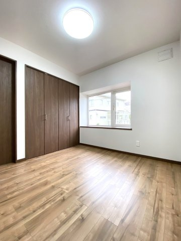上野幌3条5丁目の洋室