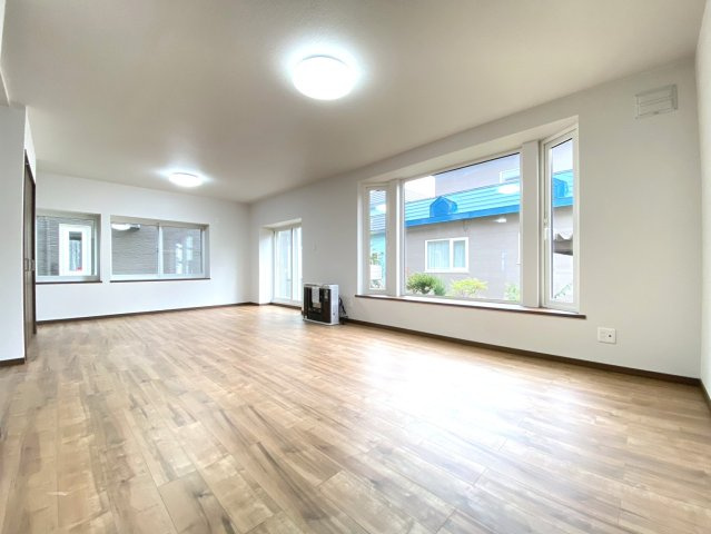 上野幌3条5丁目の居間・リビング