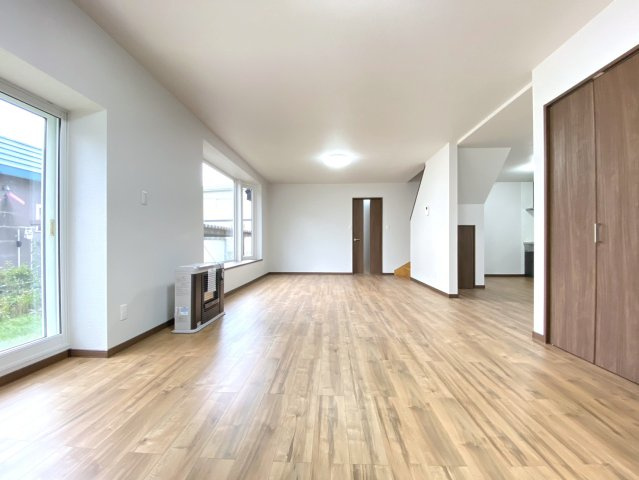 上野幌3条5丁目の居間・リビング