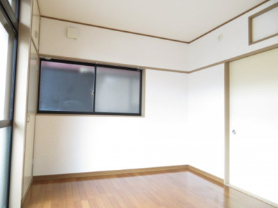 【洋室】 | ノエル | 南洋室