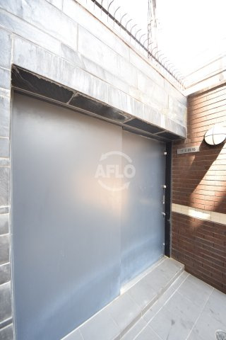 プレサンスNEO心斎橋のその他共用部分|プレサンスNEO心斎橋　ゴミステーション