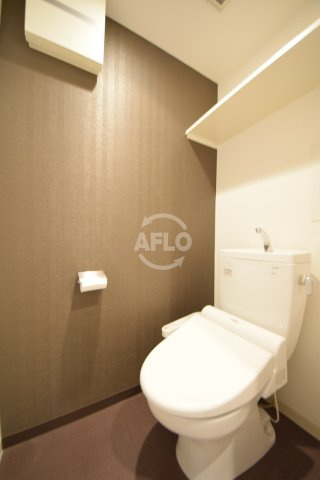 プレサンスNEO心斎橋のトイレ|プレサンスNEO心斎橋　温水洗浄便座