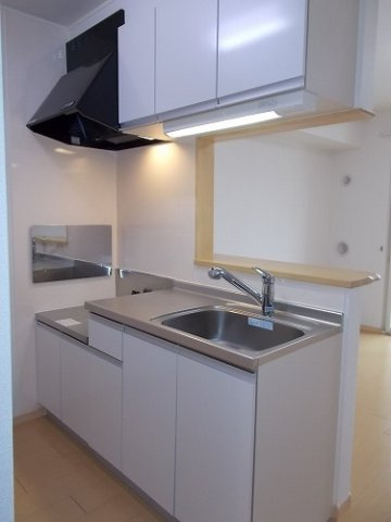 カ－サ・フィオ－レのキッチン