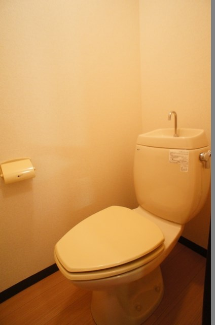 フォーレスト初石のトイレ