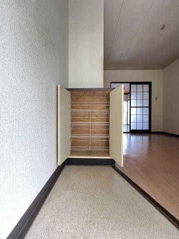フォーレスト初石の収納