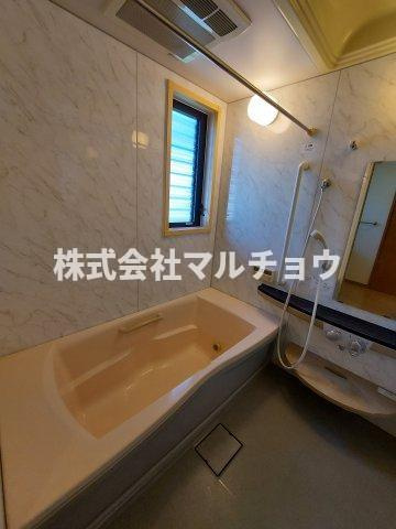 上万呂中古建ての浴室|日々の疲れを癒すお風呂付です