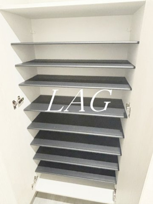 【その他】 | ＬＵＧＥＮＤ大宮 | シューズボックスです。（同仕様です。）