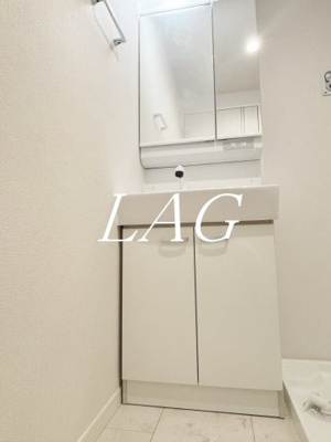 【洗面所】 | ＬＵＧＥＮＤ大宮 | 洗面台です。（同仕様です。）