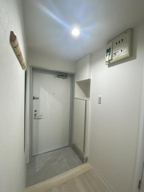 ダジュール生田の玄関