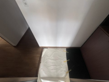 アルパポンテ一番館の玄関