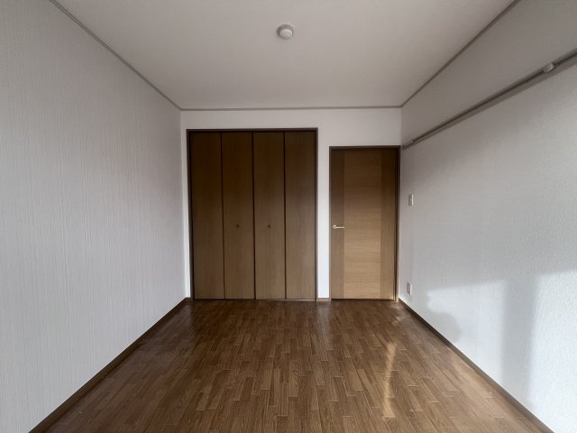 アルパポンテ一番館の寝室