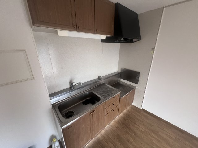 アルパポンテ一番館のキッチン