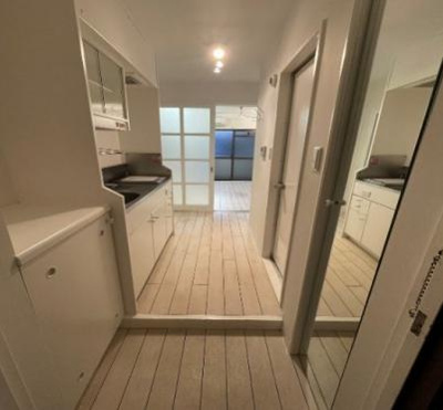 【玄関】 | ハイタウン明大前