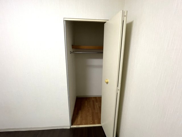 コスモ浦和中島の収納