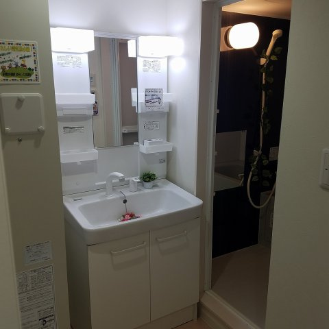 セントポプラの洗面所