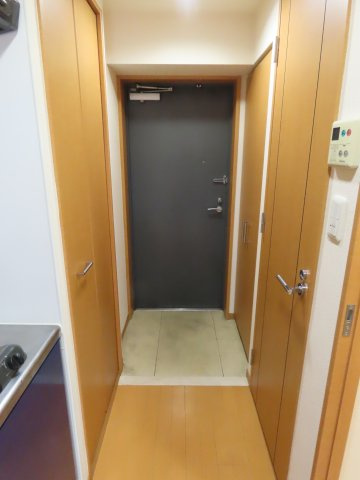 オーキッドレジデンス塚本の玄関
