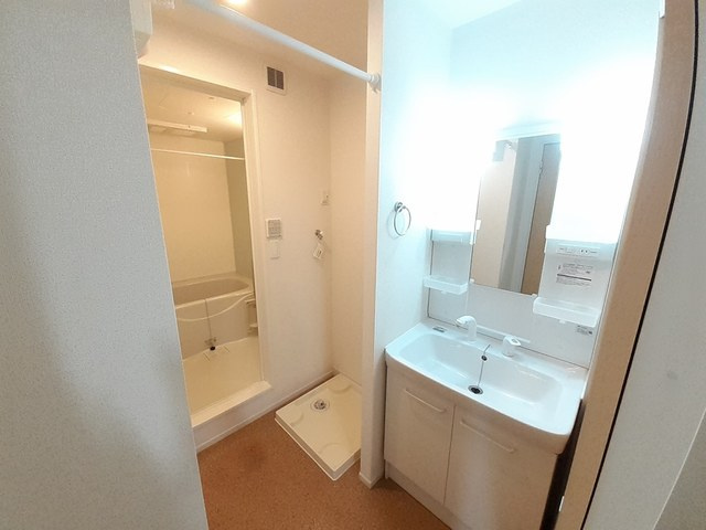 Ｓｈａｌｉｏｎ　Ａの独立洗面台|洗面所