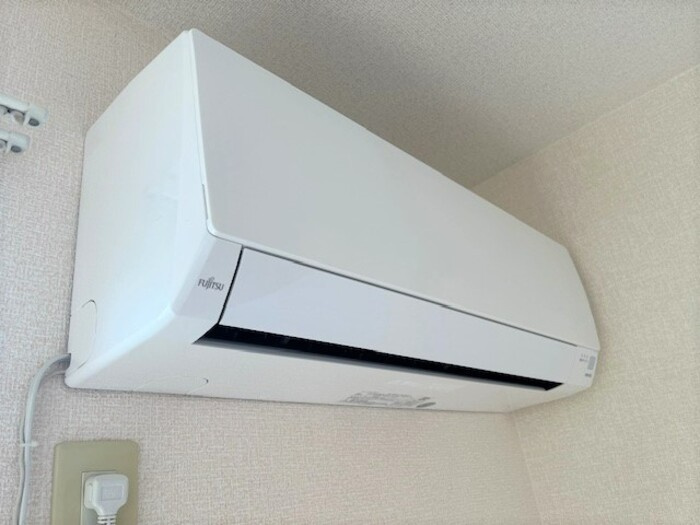 リビングタウン田代外町 A棟の設備|嬉しいエアコン付きです★
