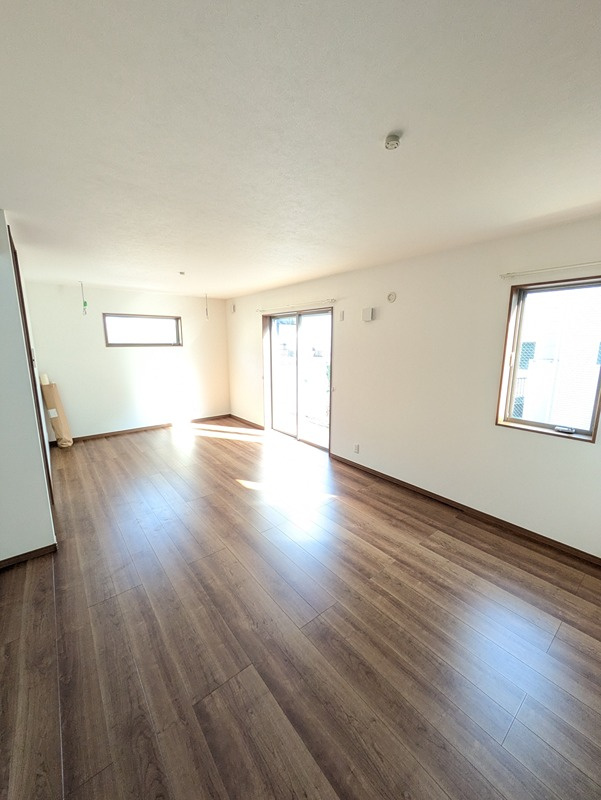 クラージュＡの居間・リビング