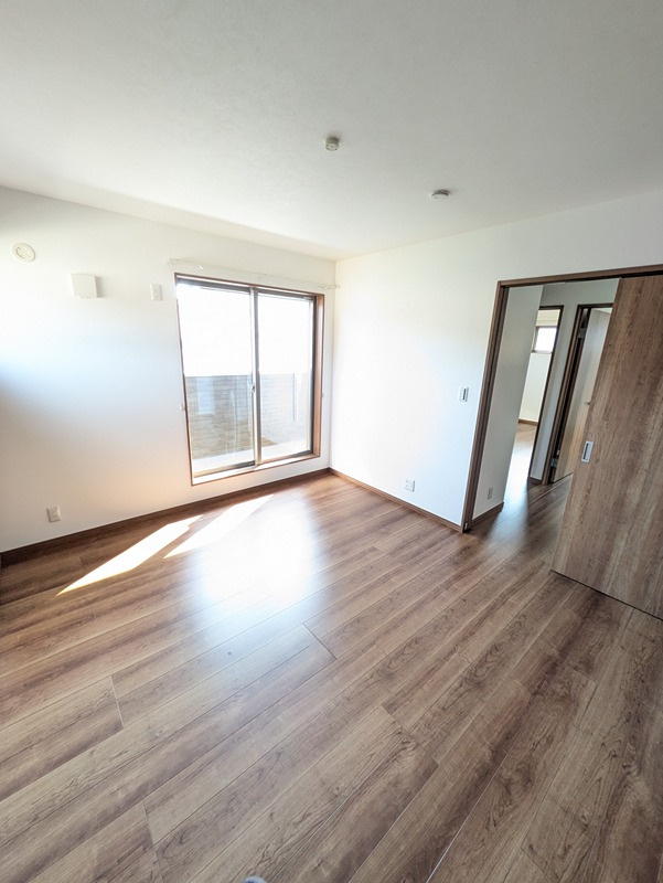 クラージュＡの洋室