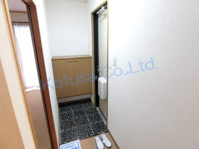 【玄関】 | トラスト神戸 | シューズボックス付き玄関