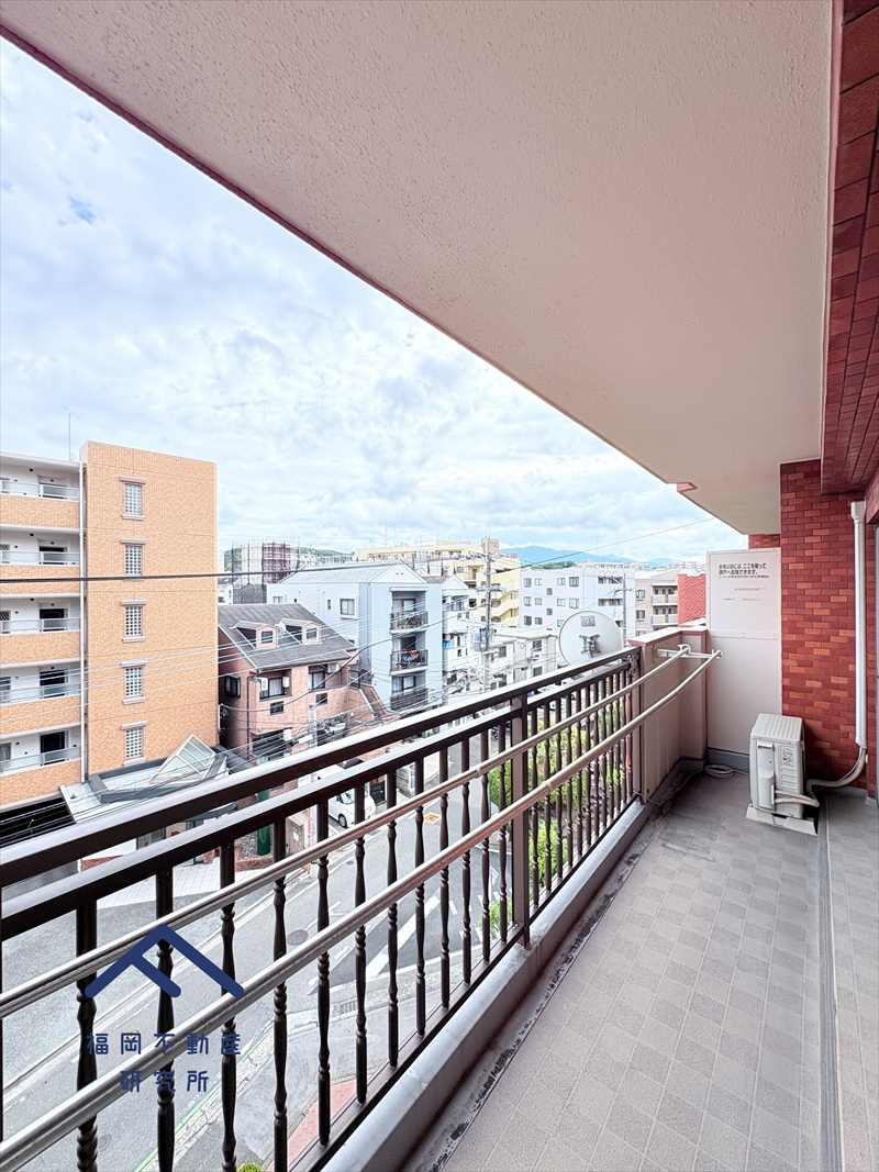 平尾パインマンションのバルコニー