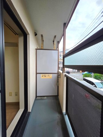 【バルコニー】