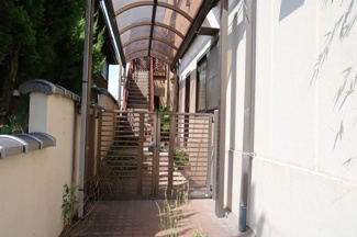  | 野洲市小篠原　中古戸建 | ２階住居部分への入口