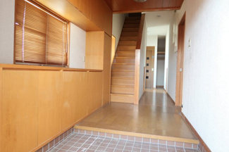 【玄関】 | 野洲市小篠原　中古戸建