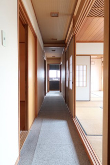  | 野洲市小篠原　中古戸建 | ２階廊下