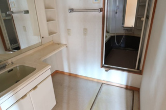  | 野洲市小篠原　中古戸建 | 洗面室