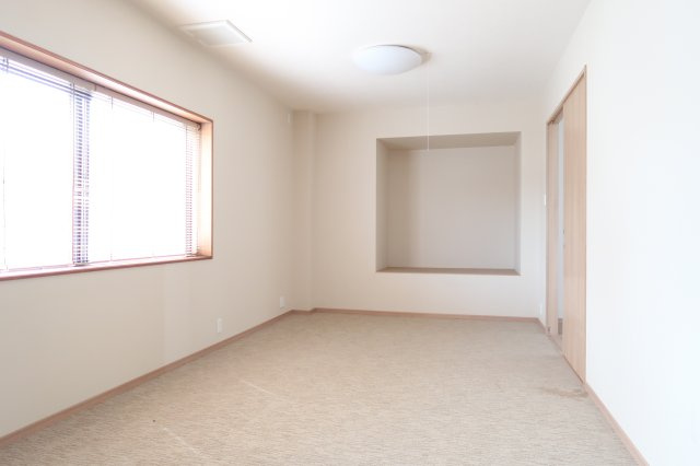 野洲市小篠原　中古戸建|３階洋室８帖