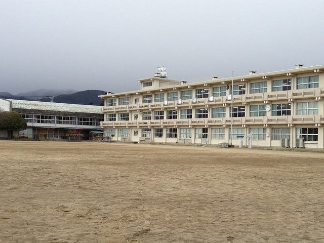 ドルフィンＳの周辺|福島市立笹谷小学校まで2700m