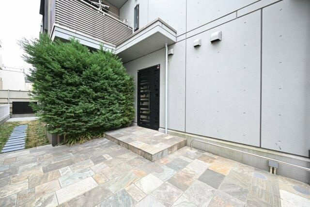 リテラス目黒三丁目のエントランス