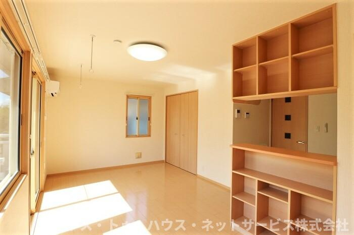 フォンティーヌ大津ヶ丘の居間・リビング