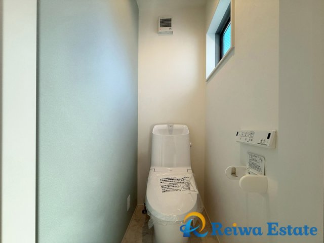 新築戸建　茅ヶ崎市小和田1丁目のトイレ