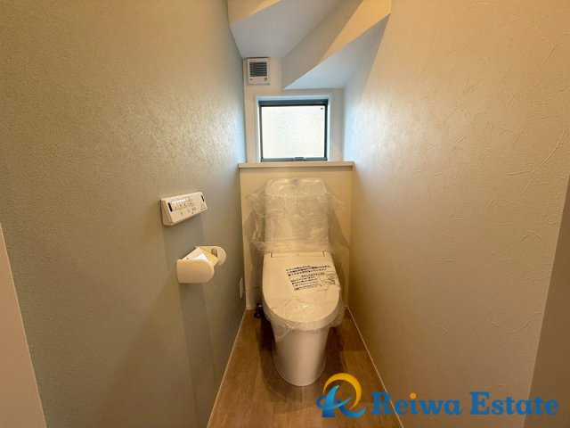 新築戸建　茅ヶ崎市小和田1丁目のトイレ