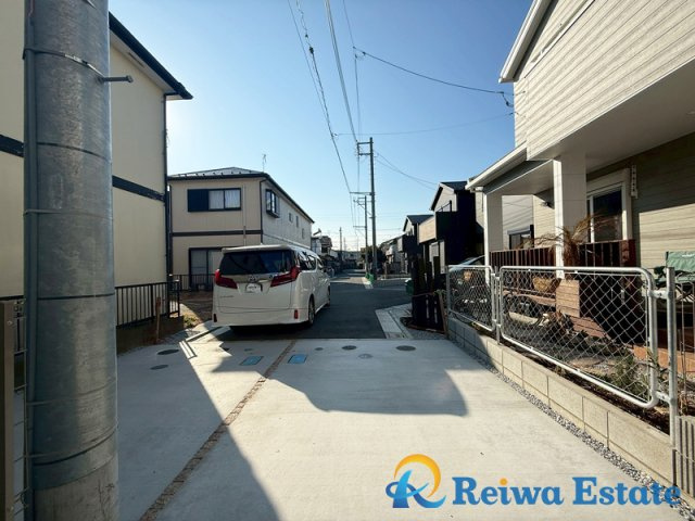 新築戸建　茅ヶ崎市小和田1丁目の駐車場