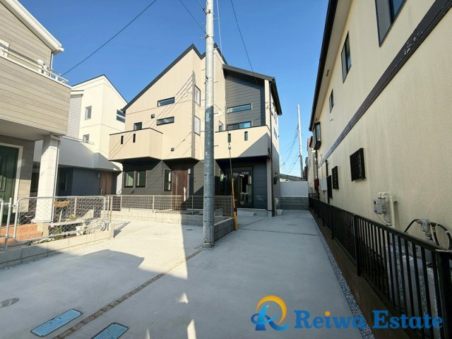 新築戸建　茅ヶ崎市小和田1丁目