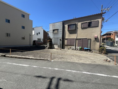 【前面道路含む現地写真】 | 尼崎市東難波町４丁目　土地分譲　建築条件なし