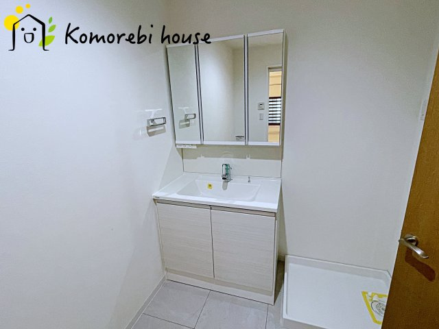 リヴェリエ大宮日進の独立洗面台