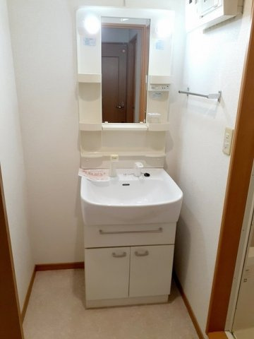 ブロードウィングスの洗面所