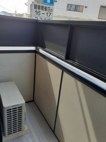 ブロードウィングスのバルコニー