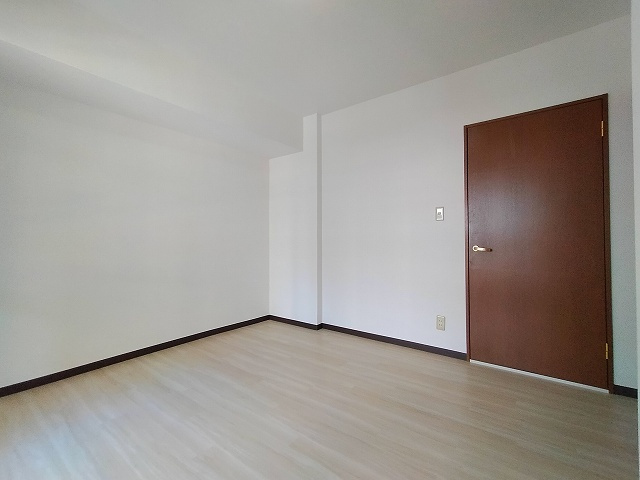 神戸市兵庫区新開地５丁目の賃貸マンション