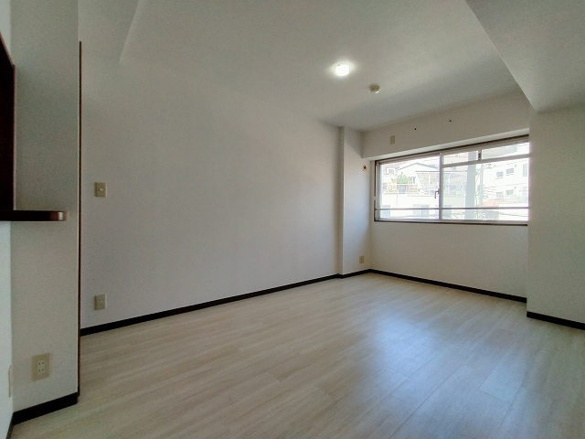 神戸市兵庫区新開地５丁目の賃貸マンション