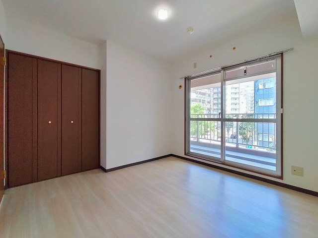 神戸市兵庫区新開地５丁目の賃貸マンションの内装|室内