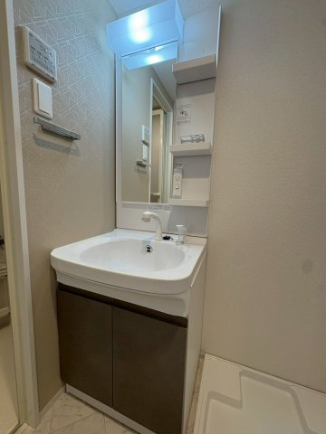 S-RESIDENCE豊田avantaの洗面所
