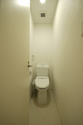 リレイズ葉月Ⅰのトイレ|※写真は別の部屋のものです。