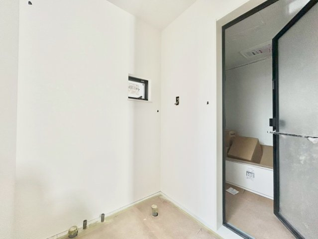 練馬区西大泉1丁目　新築戸建の前面道路含む現地写真|2026年3月完成予定！
（2026年1月29日撮影）

ご見学希望・資料請求などお気軽にお問い合わせ下さい！
03-5990-5201